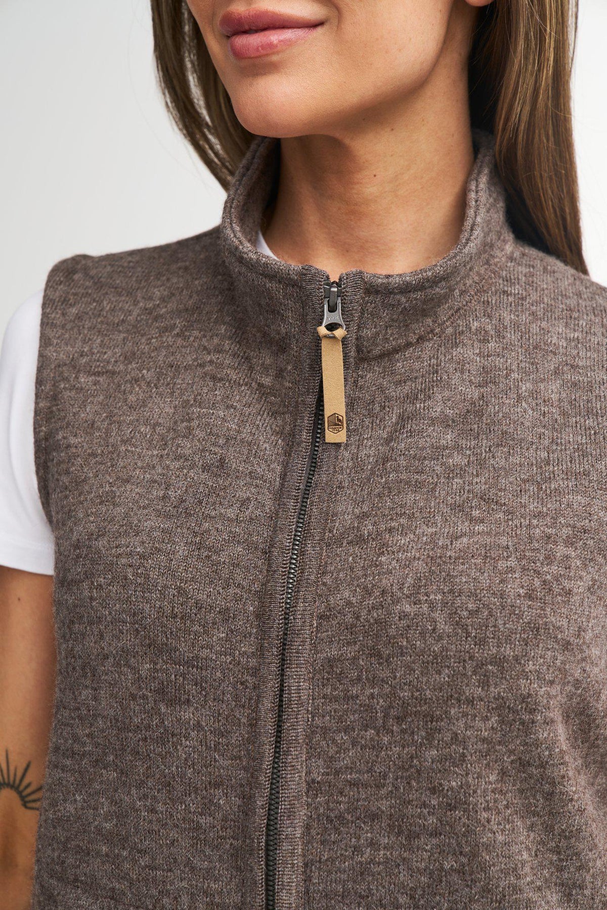 Ivanhoe NLS Coco Vest Nutmeg