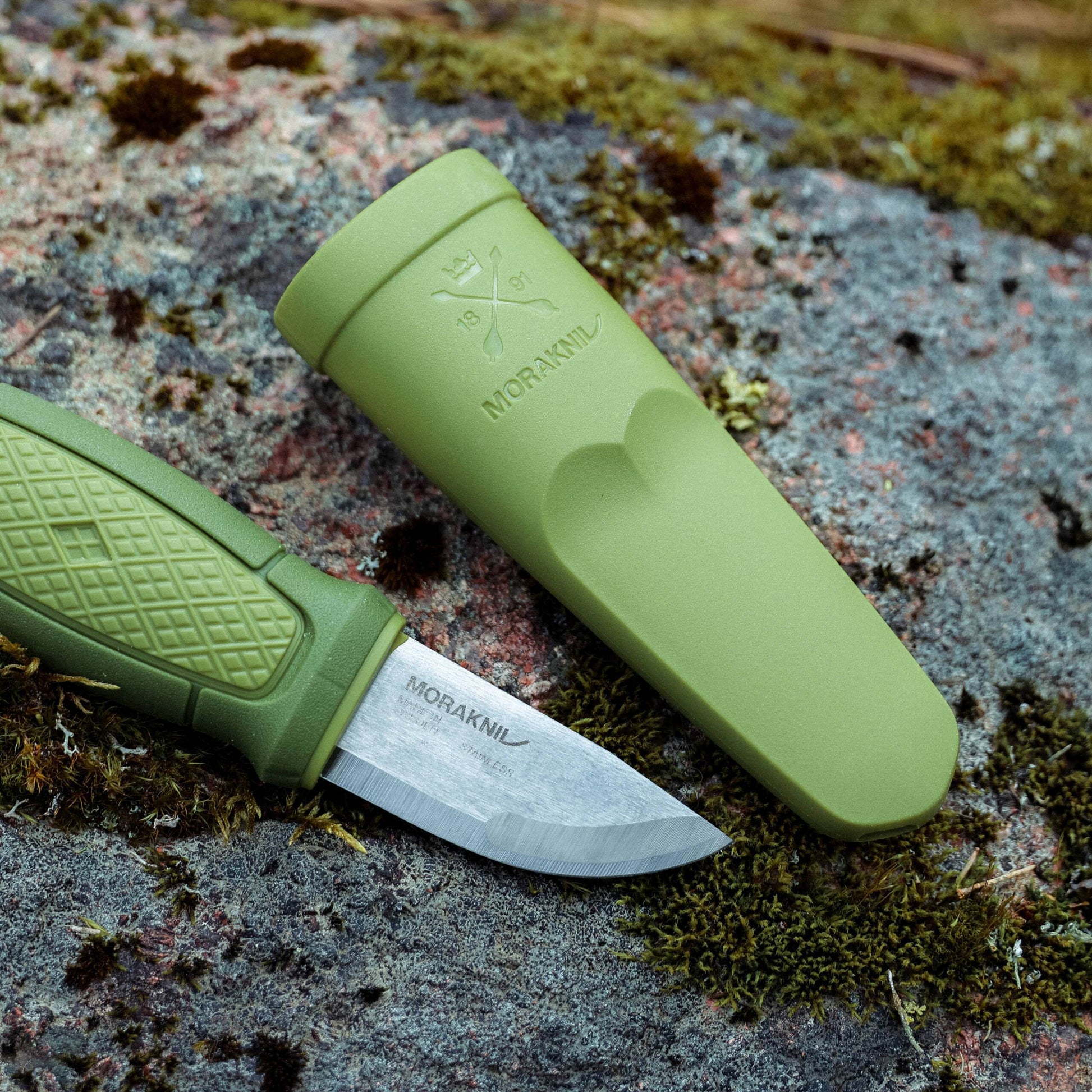Morakniv Eldris med Tändståls-kit Grön - NatureLife