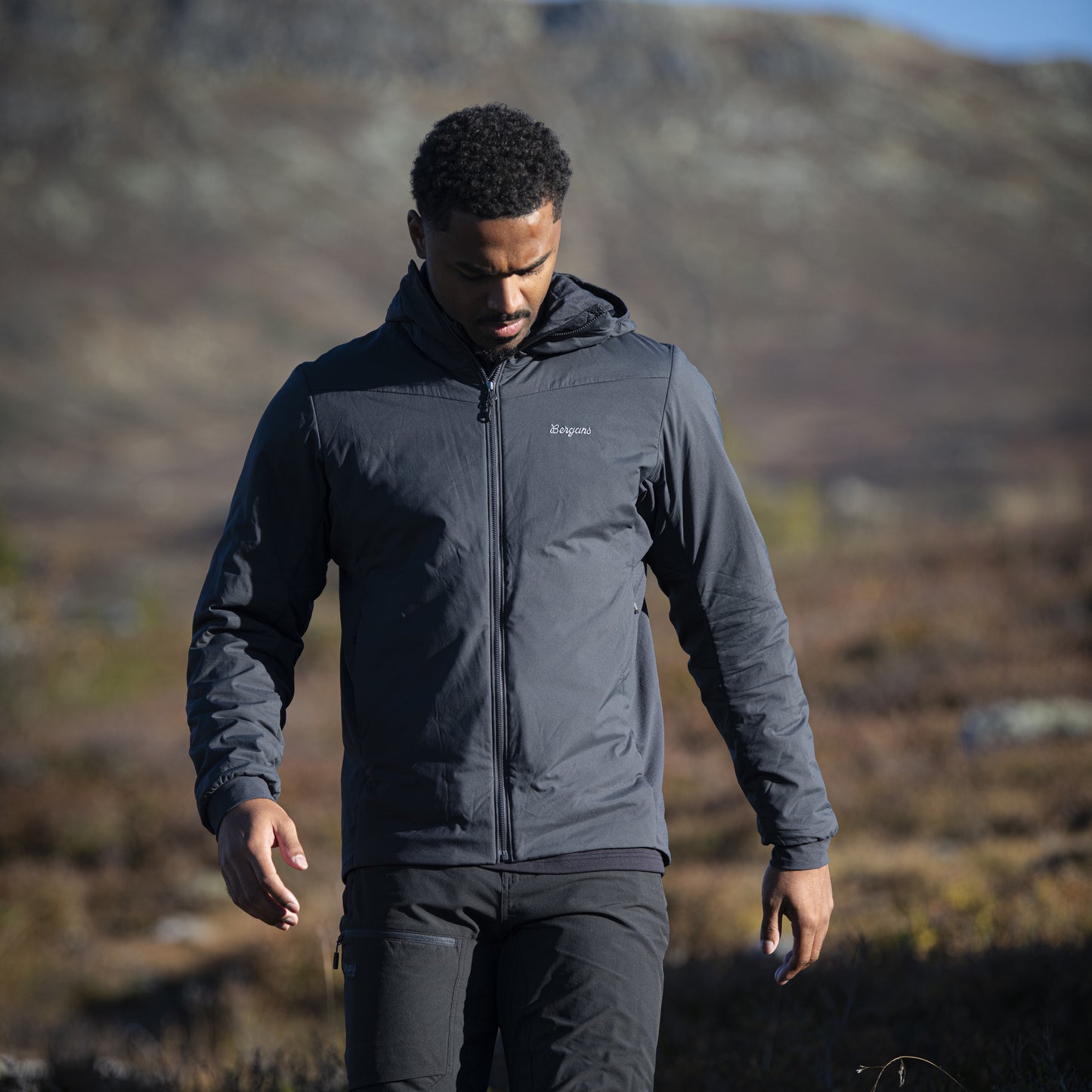 Bergans Holo Insulated Hood Jacket Men Dark Shadow Grey