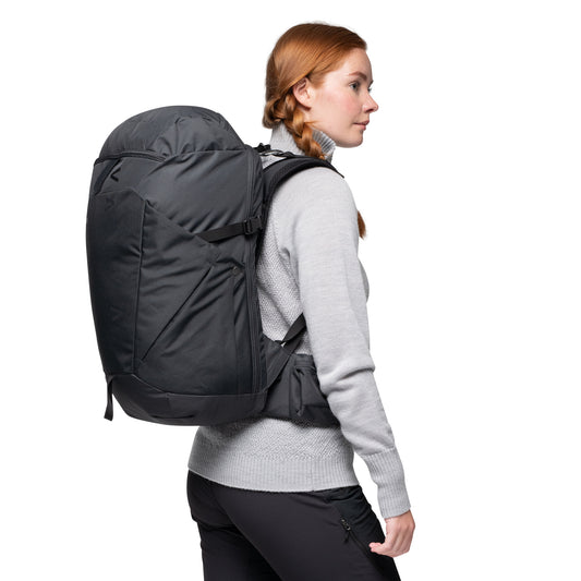 Bergans Vaagaa Daypack 33 S/M Black/Dark Shadow Grey