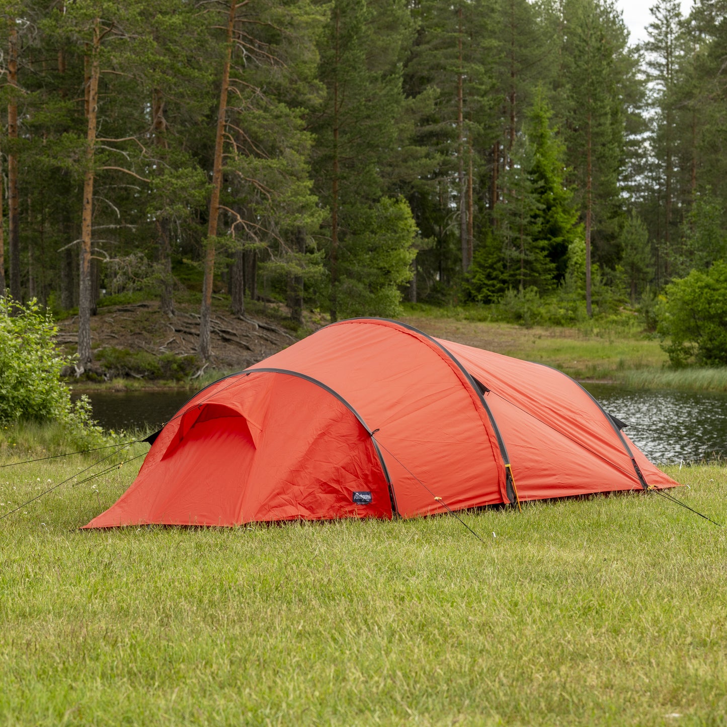 Bergans Trillemarka 3-Pers Tent Red