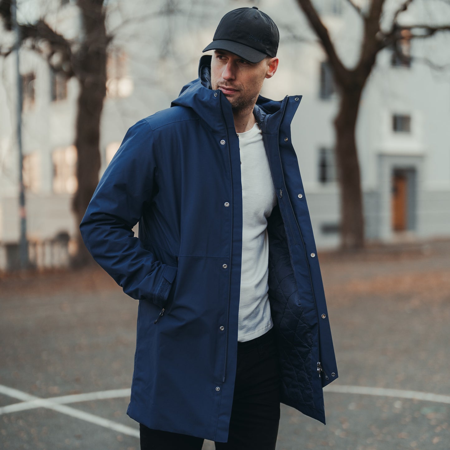 Bergans Urban Insulated Shell Coat Men Navy Blue
