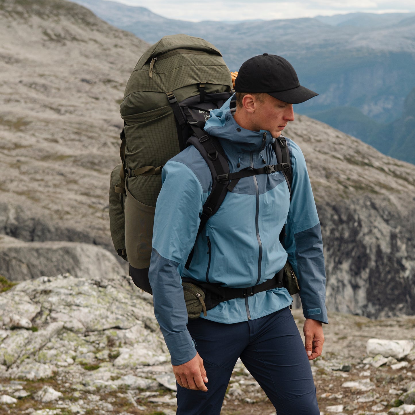 Bergans Trollhetta 100 Dark Green Mud