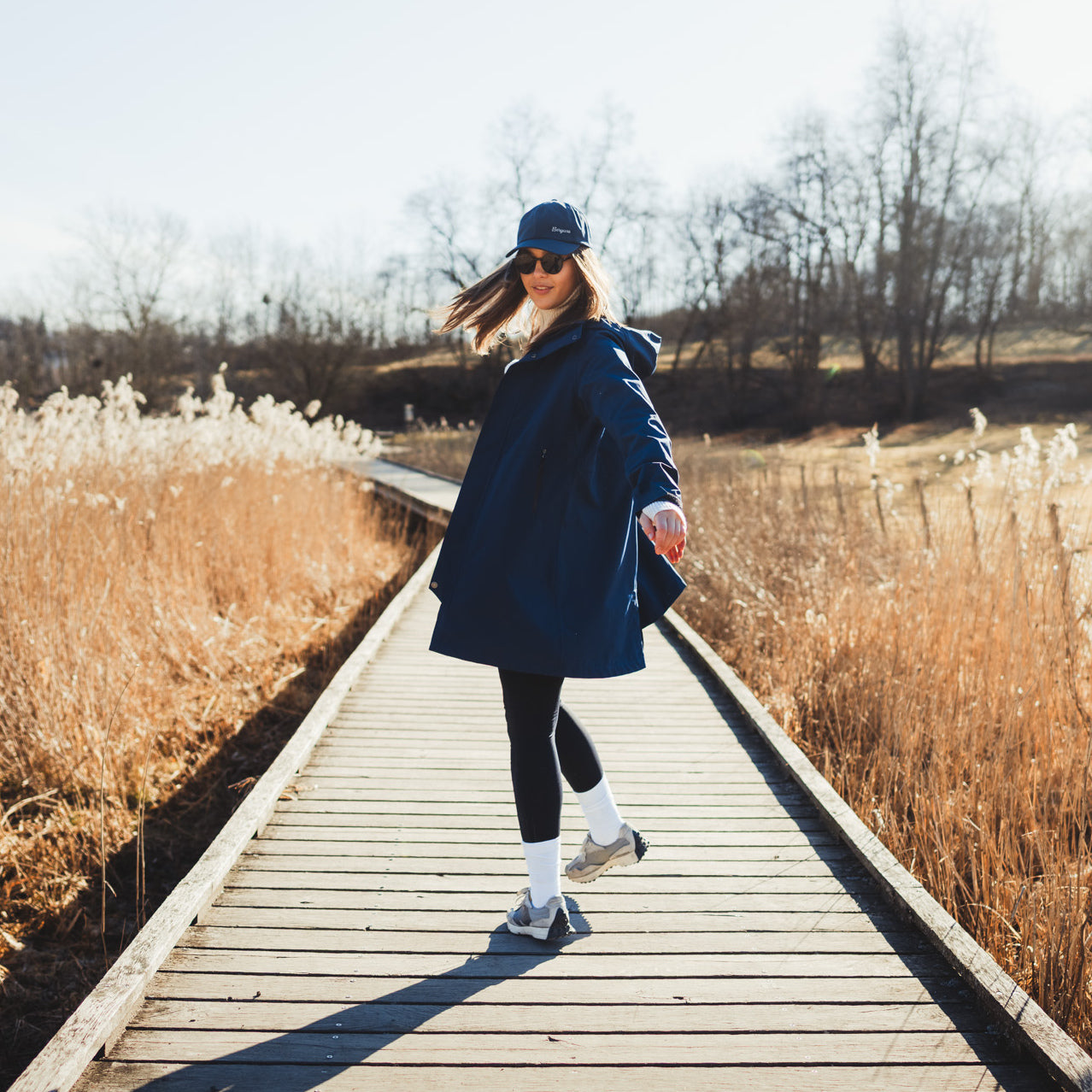 Bergans Urban 2L Shell Coat Women Navy Blue