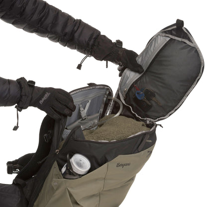 Bergans Vaagaa Daypack 33 M/L Black/Dark Shadow Grey