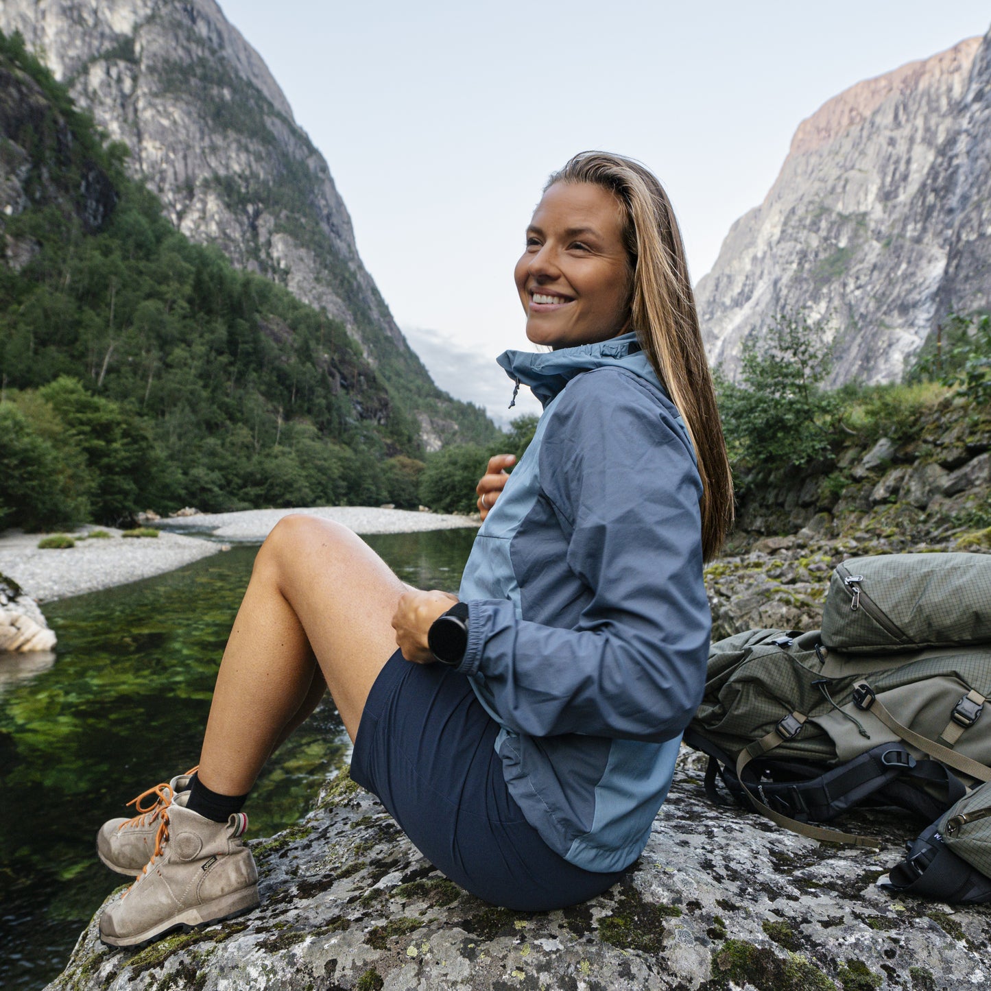 Bergans Rabot Windbreaker Jacket Women Elemental Blue / Granite Blue